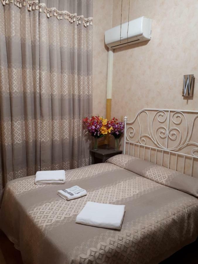 רומא Botel Inn מראה חיצוני תמונה