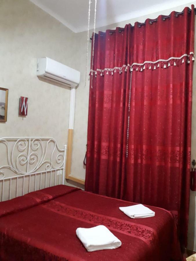 רומא Botel Inn מראה חיצוני תמונה